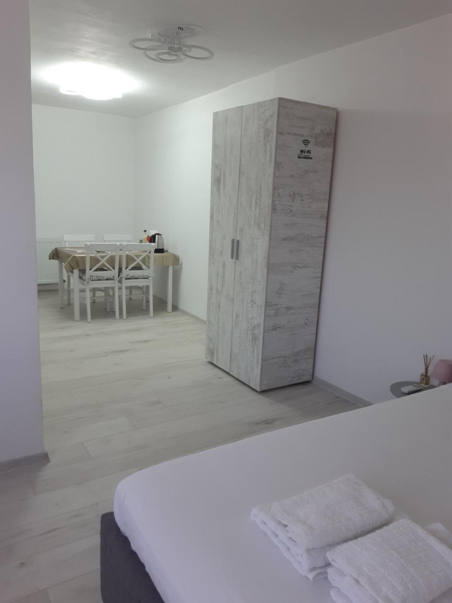 Casa Silvia Apartment Constanta Luaran gambar